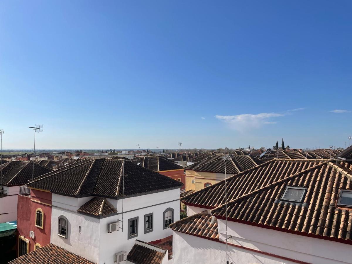Apartamento Liru Bormujos, A 5 Minutos De Sevilla Екстер'єр фото