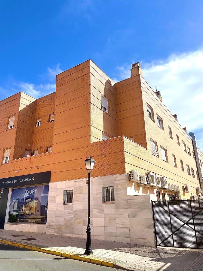Apartamento Liru Bormujos, A 5 Minutos De Sevilla Екстер'єр фото